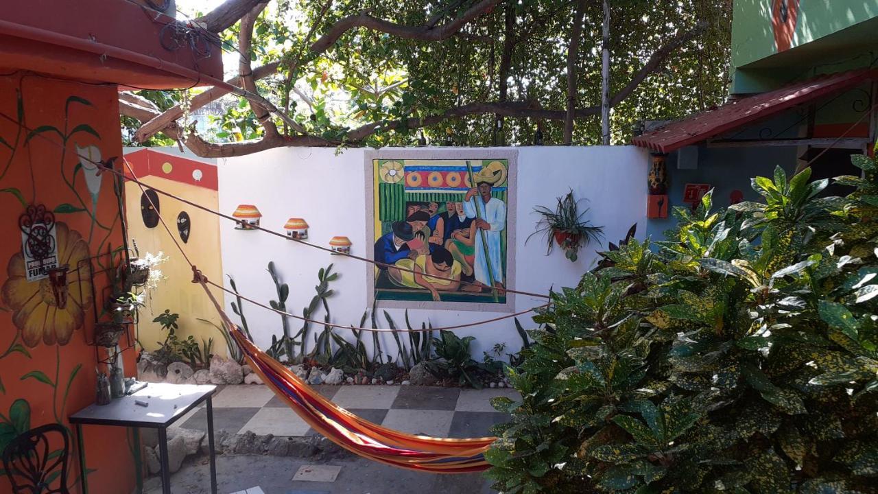 Buenos Dias Guest House Puerto Morelos Bagian luar foto
