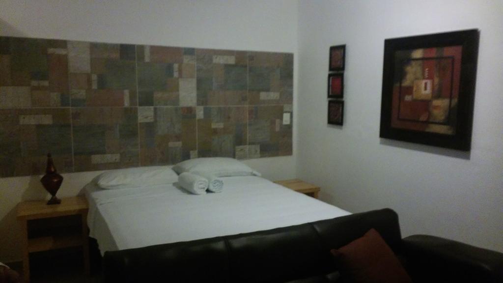 Buenos Dias Guest House Puerto Morelos Ruang foto