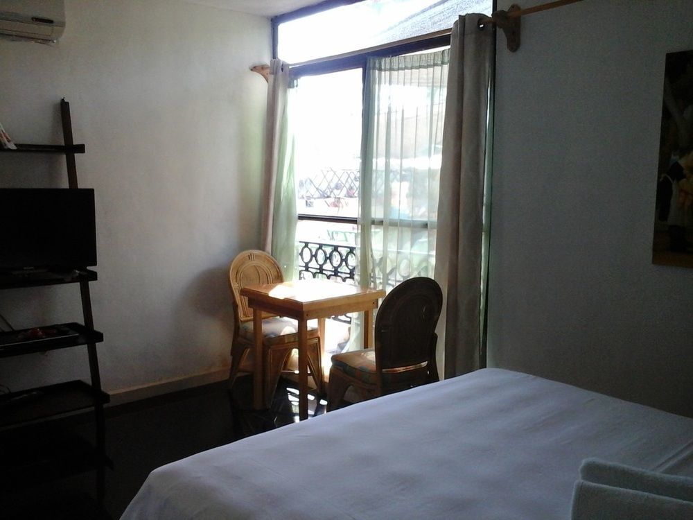 Buenos Dias Guest House Puerto Morelos Bagian luar foto