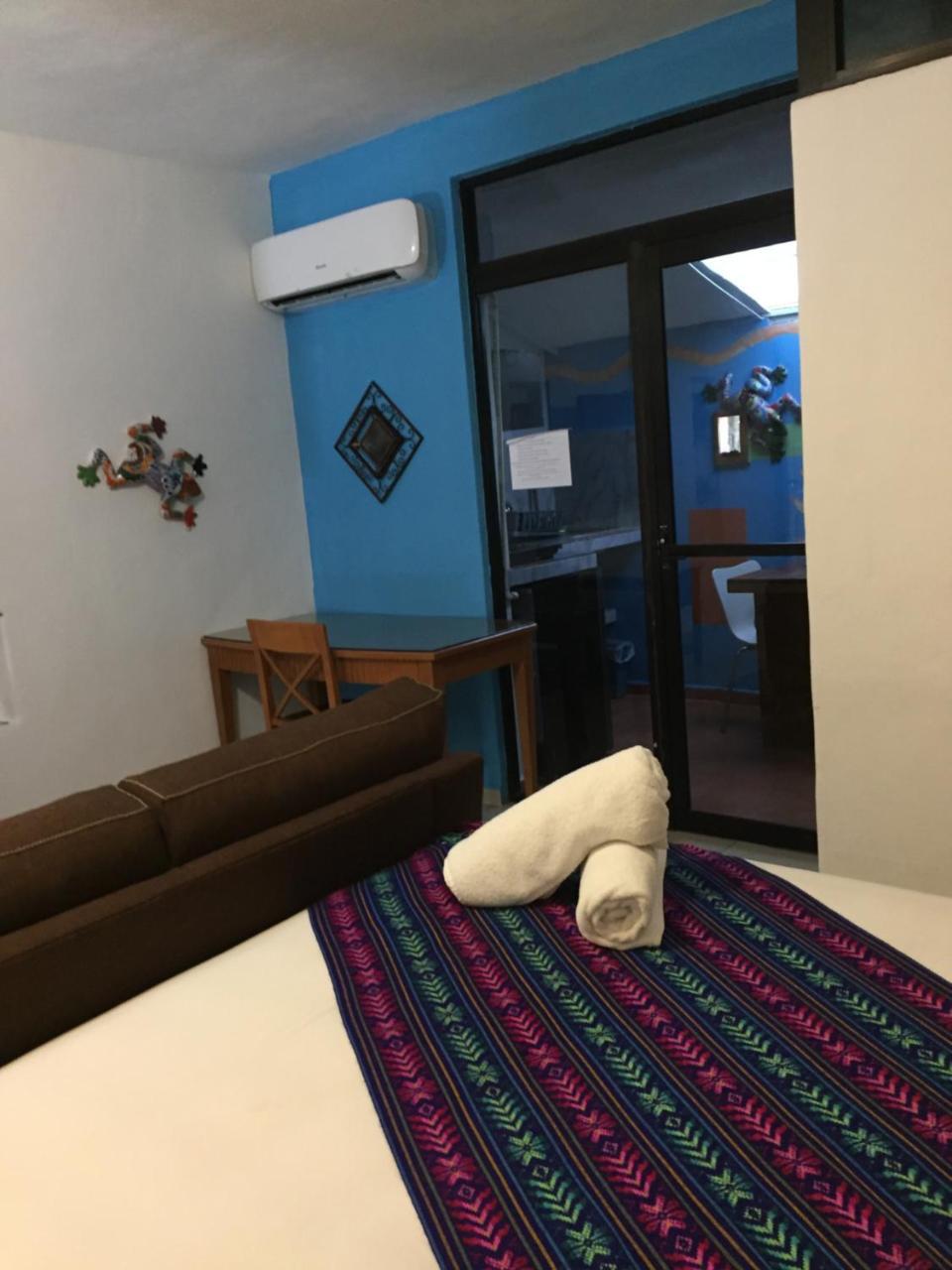 Buenos Dias Guest House Puerto Morelos Bagian luar foto